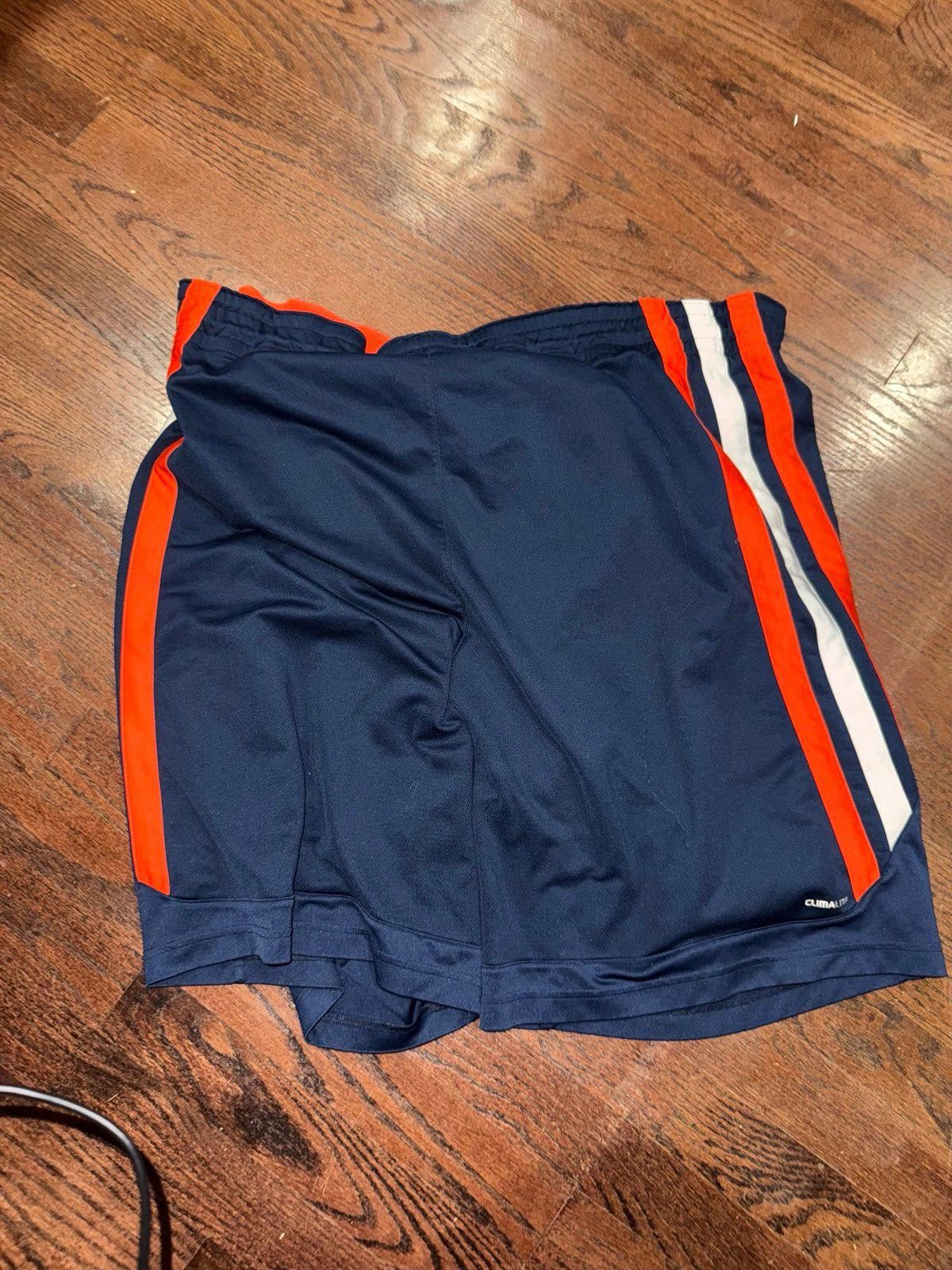 Adidas Vintage Adidas Orange Stripe Hoop Shorts Basketball Sz XL Size US 36 / EU 52 - 9 Thumbnail
