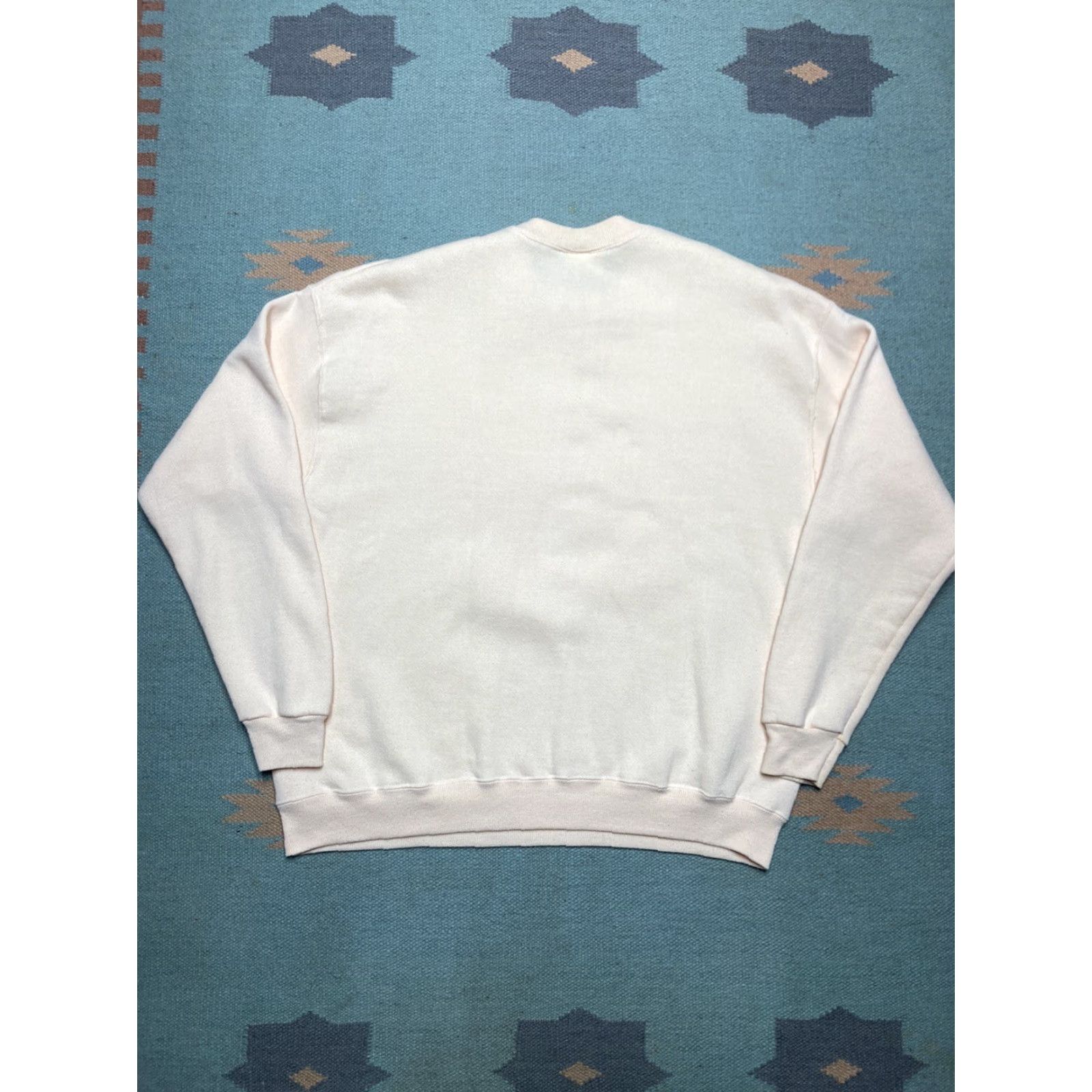 Lee VINTAGE Lee Sweatshirt 90s Crewneck NOS XL Cream Pullover Love is Graphic Patient Kind Gentle Men Men's XL 90s Size US XL / EU 56 / 4 - 7 Thumbnail