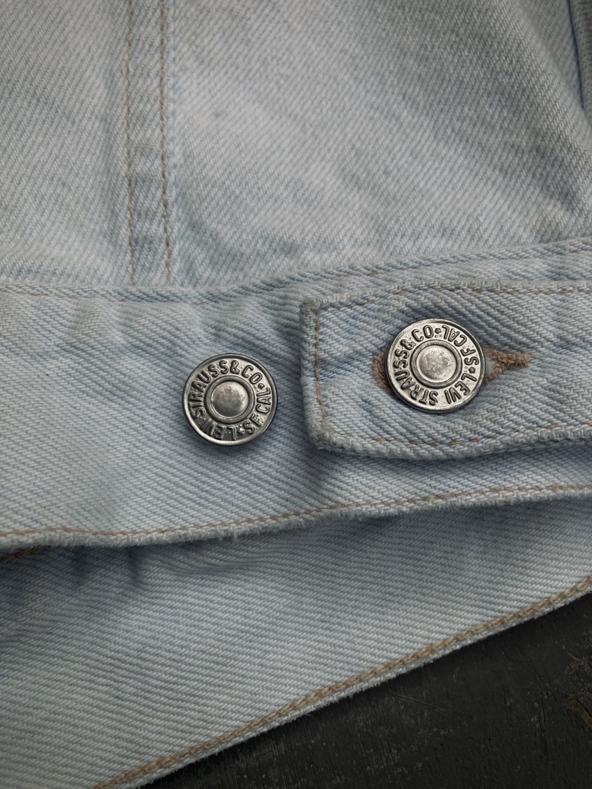 Levi's Vintage Clothing Vintage 93’ Levis Denim Trucker Jacket Size M / US 6-8 / IT 42-44 - 12 Thumbnail