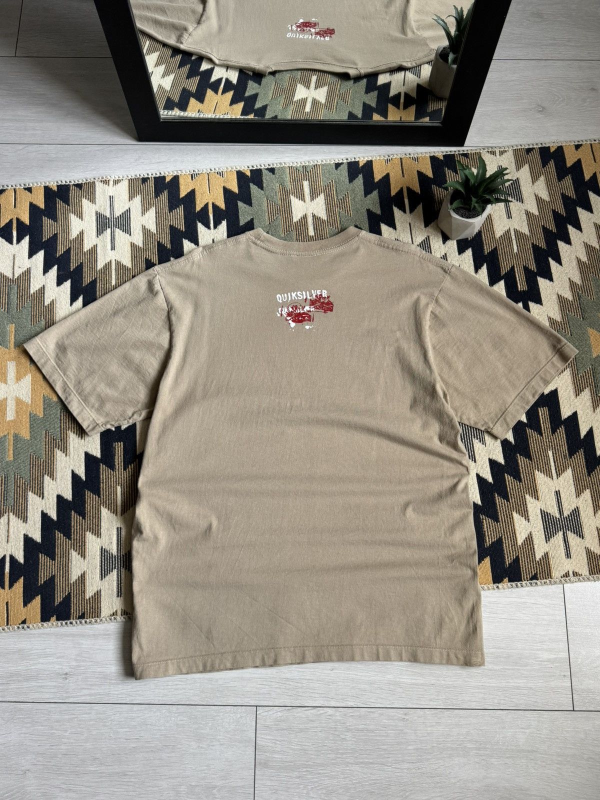 Quiksilver Vintage Quiksilver Big Logo Y2K T-shirt Surfstyle Size US XL / EU 56 / 4 - 2 Thumbnail