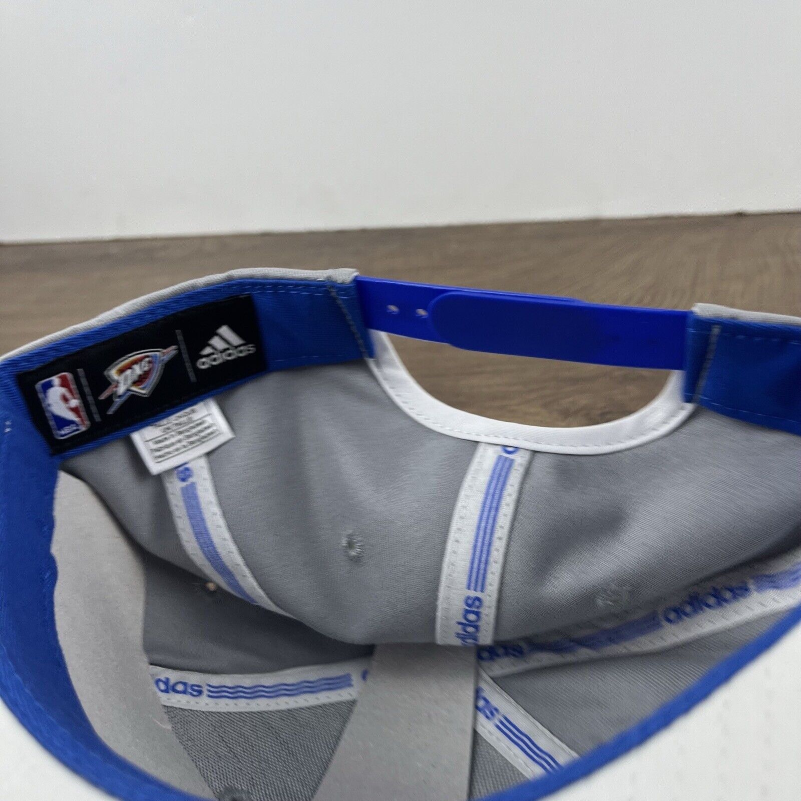 Adidas Oklahoma City Thunder Snapback Hat Adidas Gray Cap Adjustabl Size ONE SIZE - 14 Thumbnail