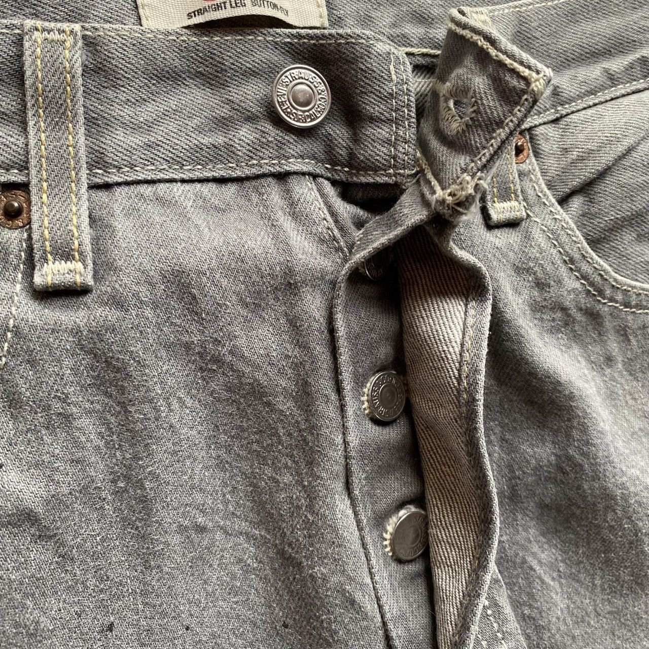 Levi's × Vintage 32x29 Crazy Vintage Faded Levi’s Jeans Size US 32 / EU 48 - 7 Thumbnail