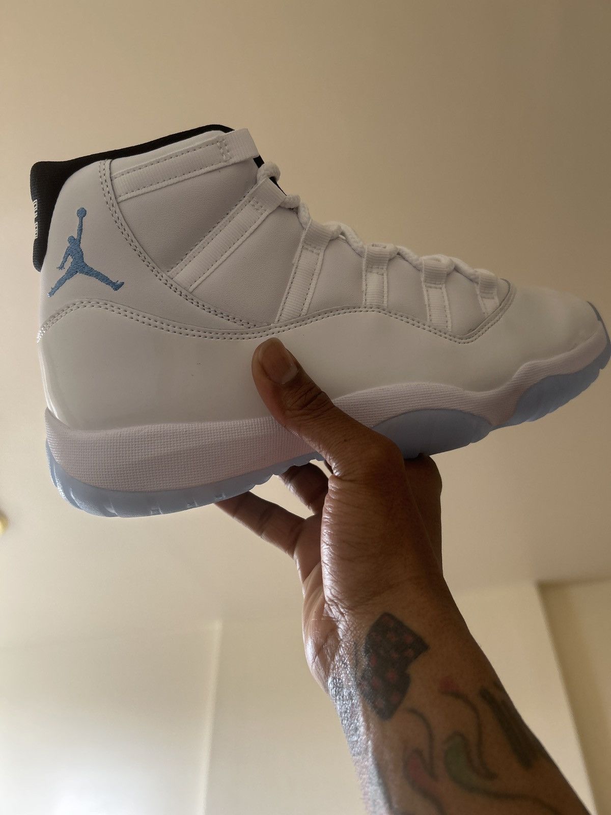Jordan Brand Nike air Jordan 11 legend blue (2024) Sz10 dead stock Size US 10 / EU 43 - 1 Thumbnail
