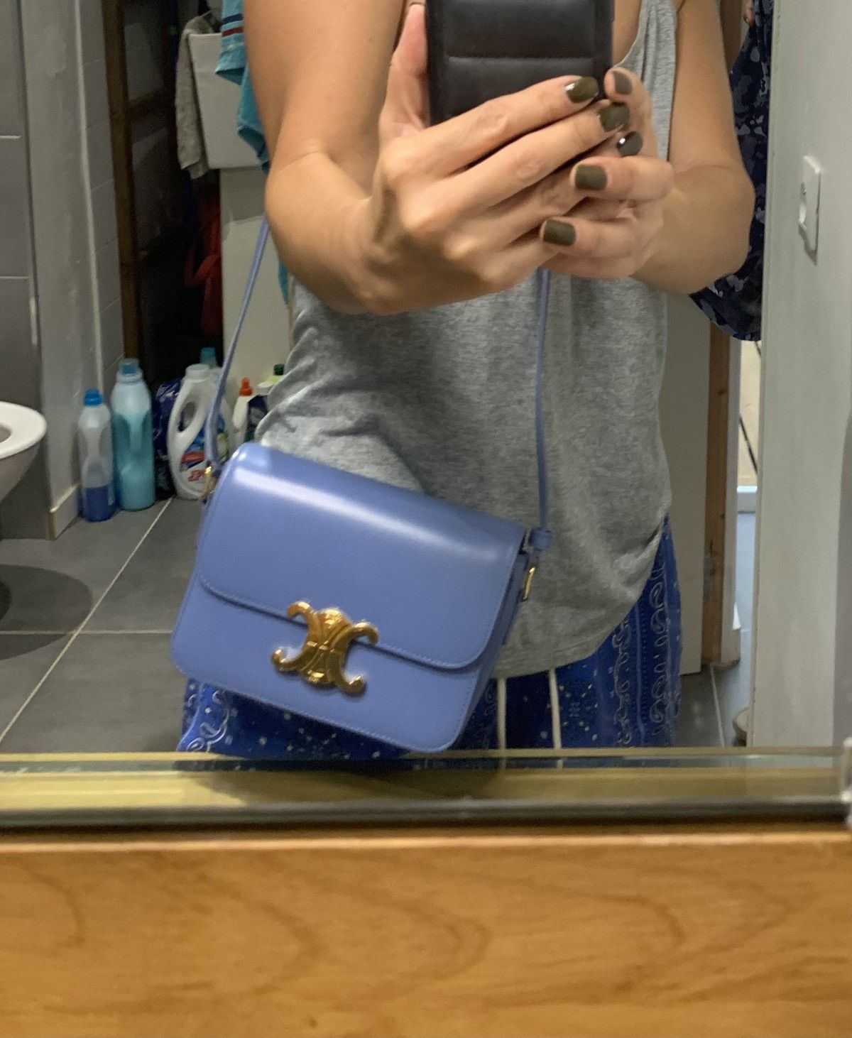 Celine Celine Troimphe Teen Azur BN 3300€ Size ONE SIZE - 12 Thumbnail