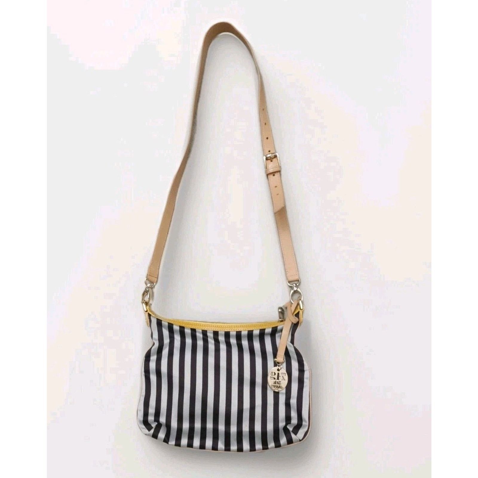 Henri Bendel Henri Bendel Stripes womens Shoulder handbags Gold Trim Size ONE SIZE - 3 Thumbnail