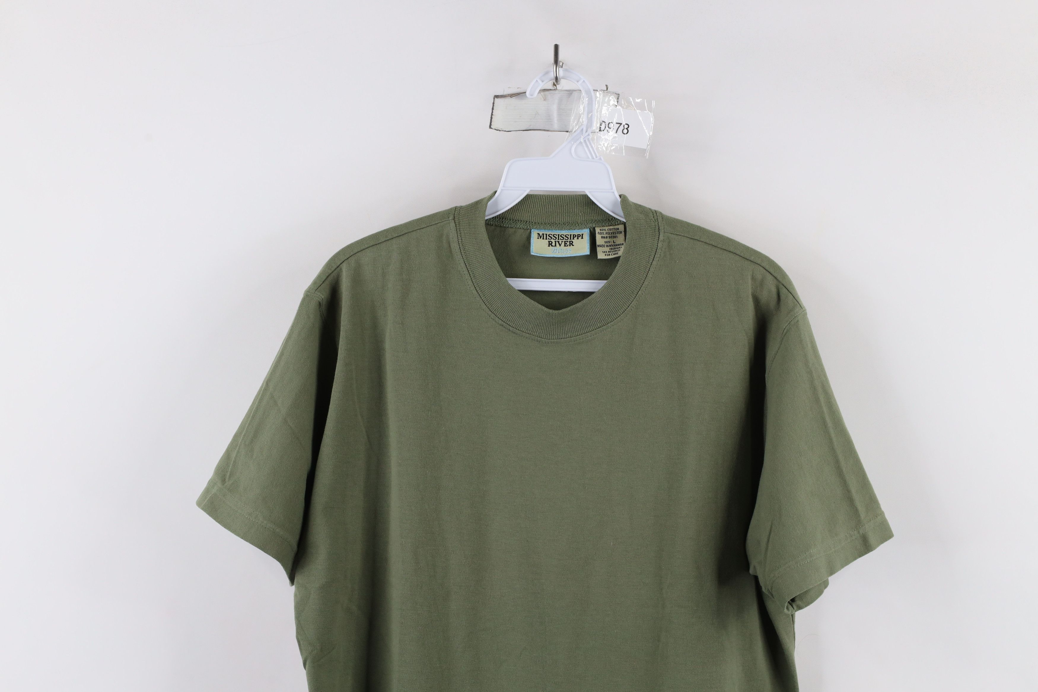Vintage Vintage 90s Streetwear Blank Short Sleeve T-Shirt Army Green Size US L / EU 52-54 / 3 - 2 Thumbnail