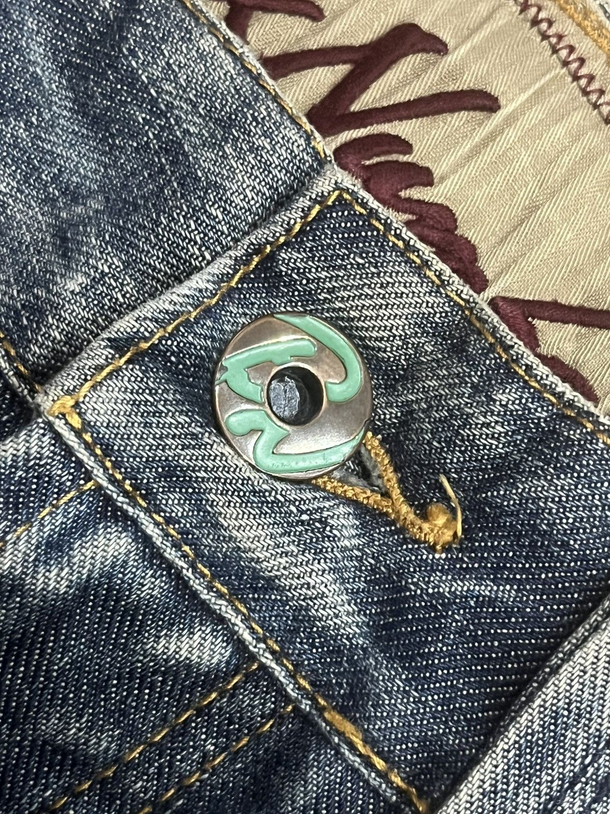 Japanese Brand Vintage Back Number Blue Washed Distressed Loose Fit Jeans Size US 32 / EU 48 - 5 Thumbnail