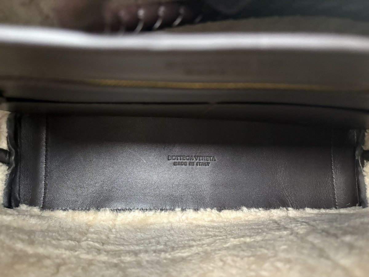 Bottega Veneta Andiamo shearling aviator bag in medium Size ONE SIZE - 7 Thumbnail