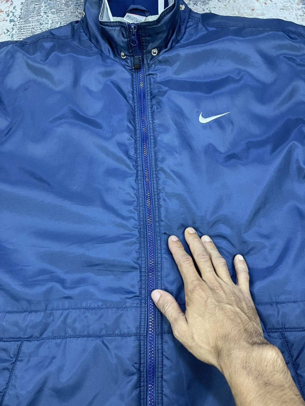 Nike Vtg 90s Nike Navy Big Logo Spell Out Parka Jacket Size US L / EU 52-54 / 3 - 7 Thumbnail
