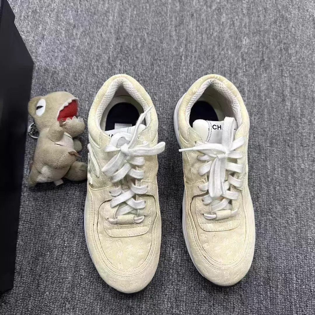 Chanel Chanel 95 New All Over Logo Panda Sneakers Size 39 Size US 8.5 / IT 38.5 - 4 Thumbnail