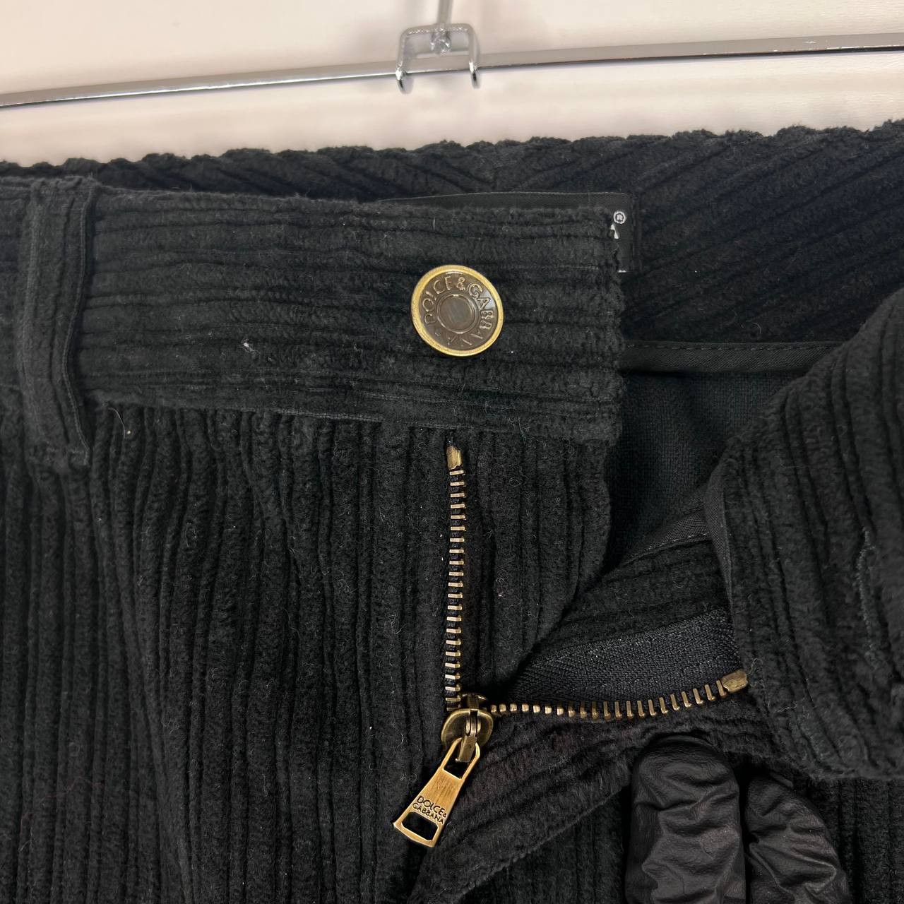 Dolce & Gabbana Dolce & Gabbana Corduroy Mini Skirt Womens Size S (36) Size S / US 4 / IT 40 - 6 Thumbnail