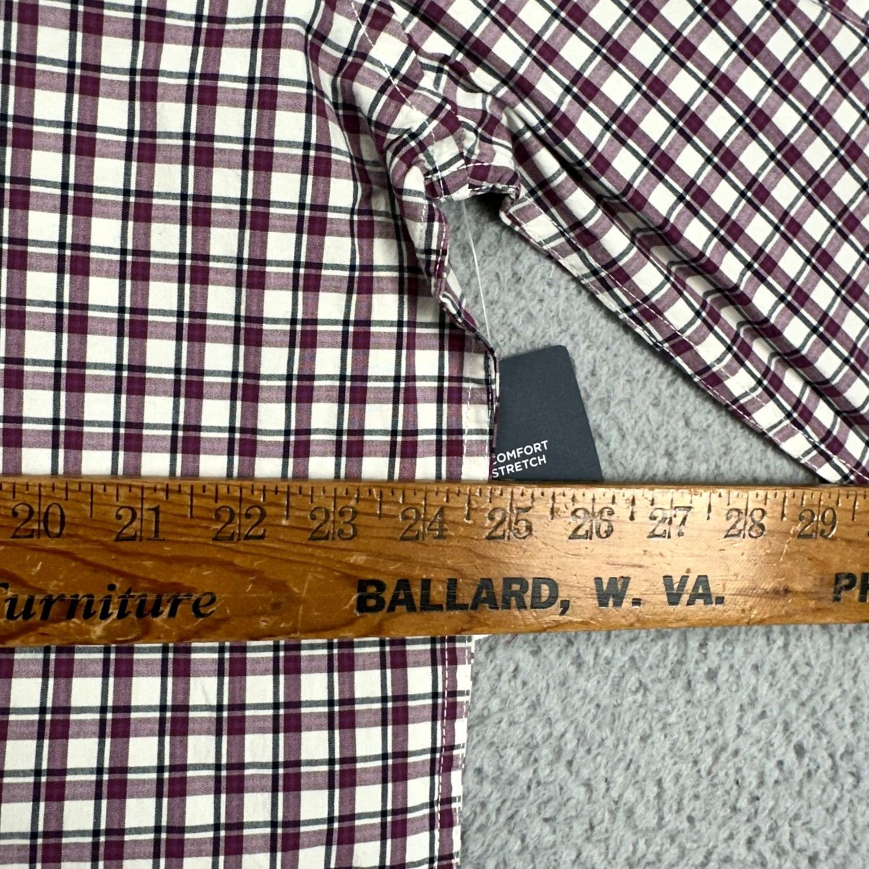 Vintage VINTAGE St. John's Bay Mens Button-Down Shirt XLT Tall Purple White Plaid Classic Fit NEW Size US XL / EU 56 / 4 - 5 Thumbnail