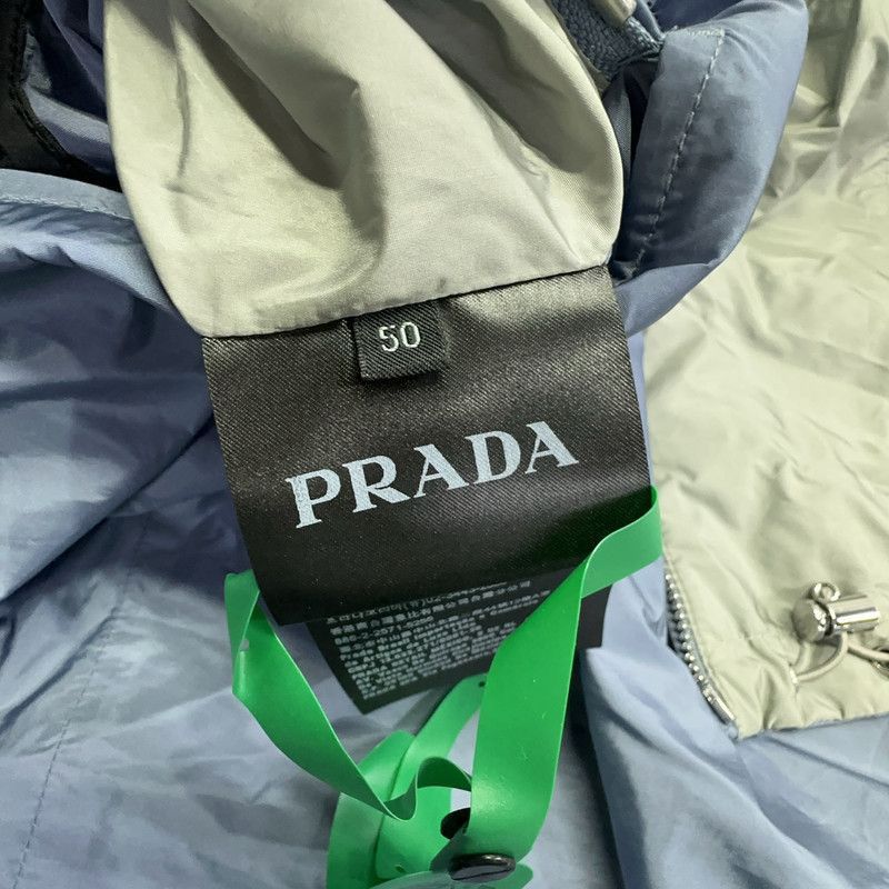 Prada Prada Stylish Comfortable Simple Outerwear-2506 Size US L / EU 52-54 / 3 - 2 Thumbnail