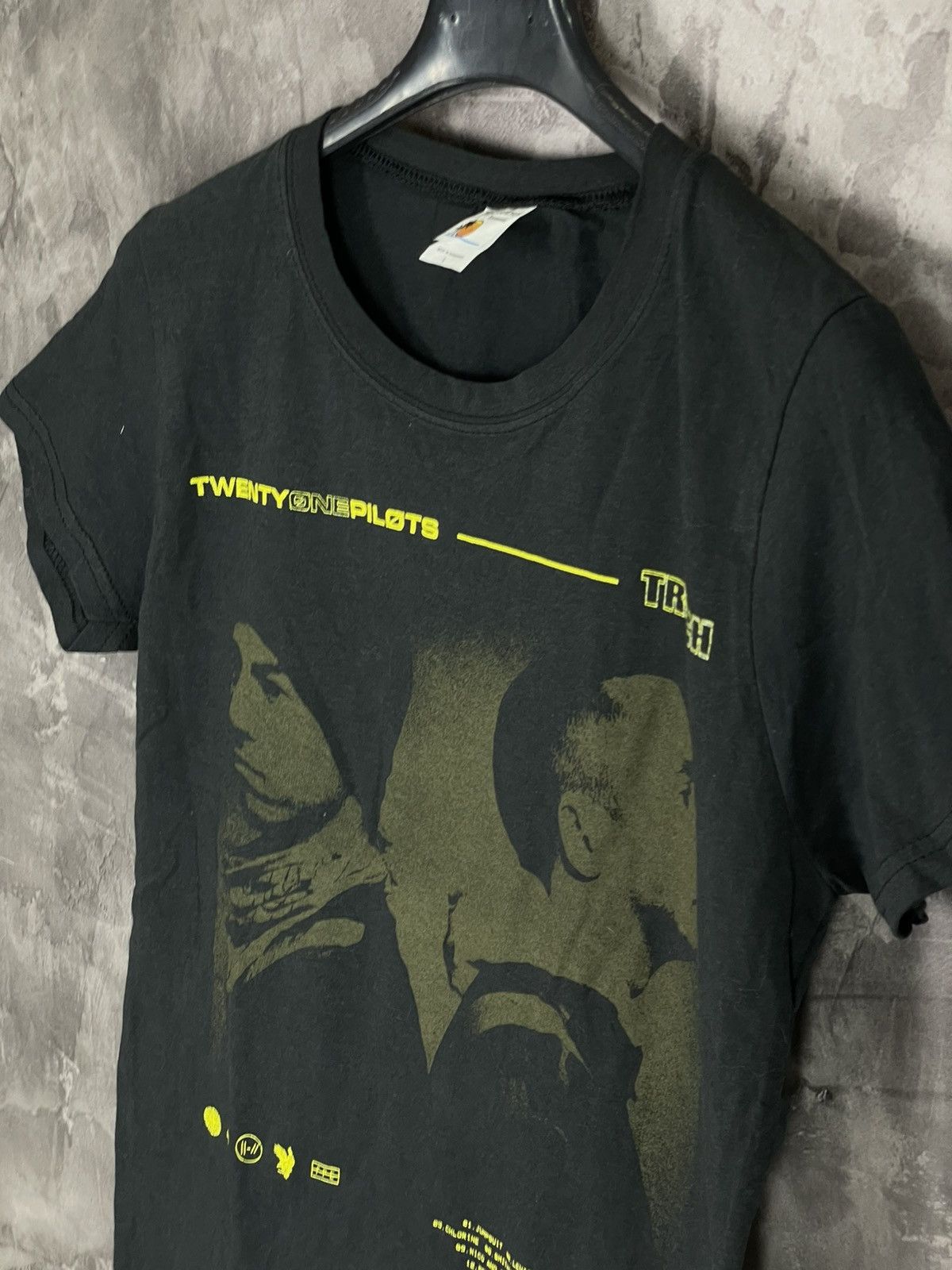 Other Twenty One Pilots The World Tour Synth-Pop Duo Tee 3X Size US XL / EU 56 / 4 - 6 Thumbnail