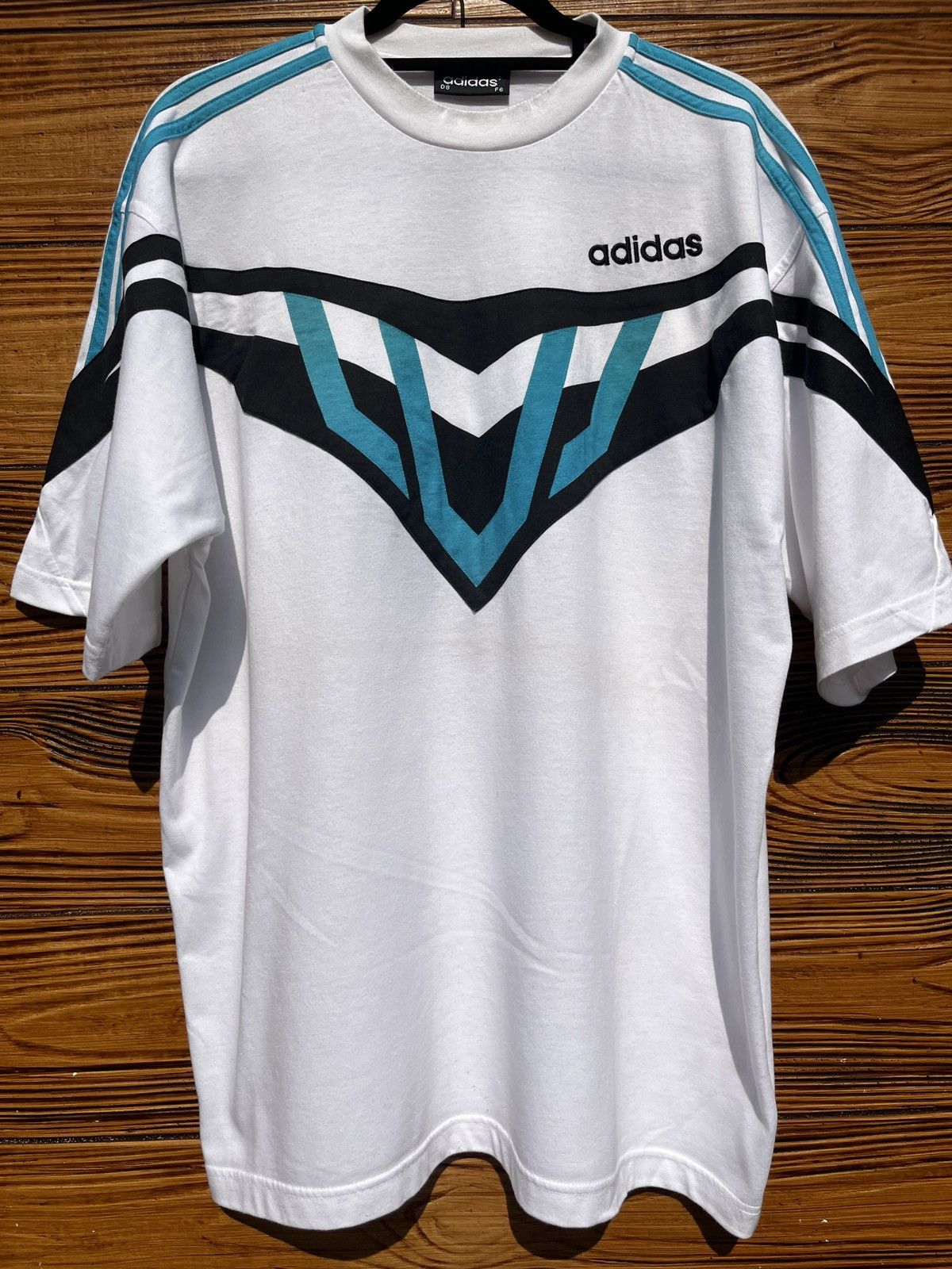 Adidas T-Shirt Adidas Retro Size US L / EU 52-54 / 3 - 1 Thumbnail
