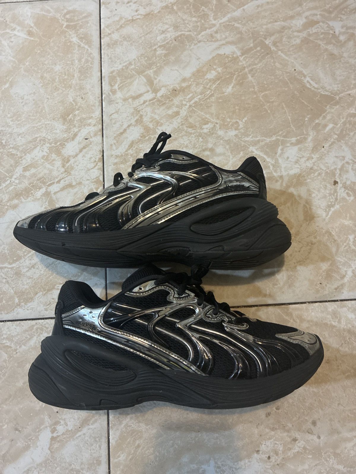 Puma Pumas inverse balck and silver Size US 8.5 / EU 41-42 - 6 Thumbnail