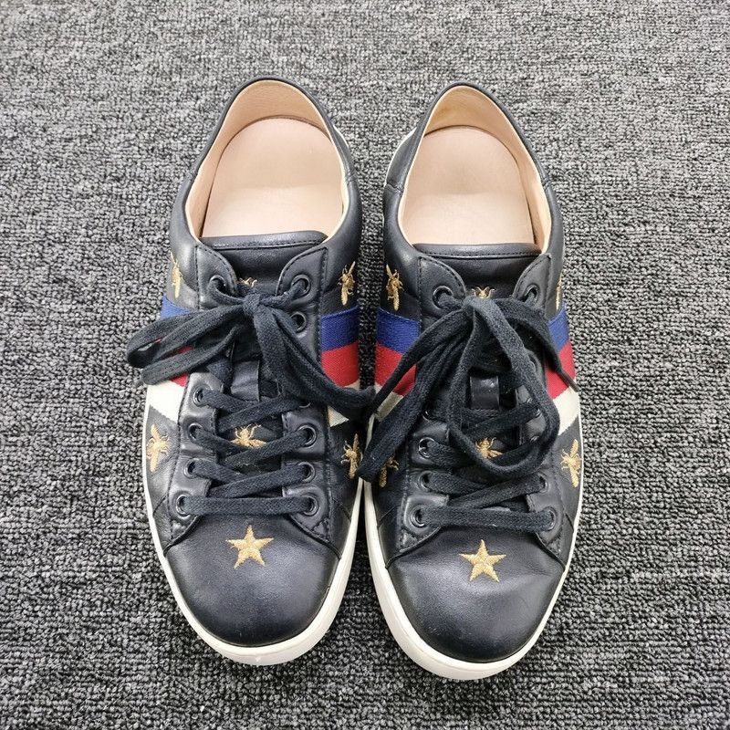 Gucci Gucci ACE Embroidered Bees and Stars Sneakers Size US 8 / EU 41 - 1 Thumbnail