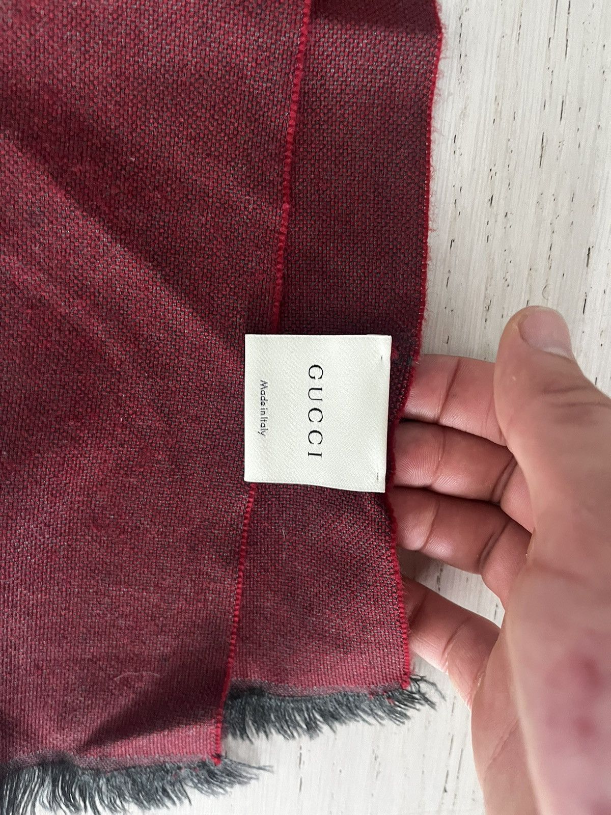 Gucci Beautiful red scarf Size 32 - 4 Thumbnail