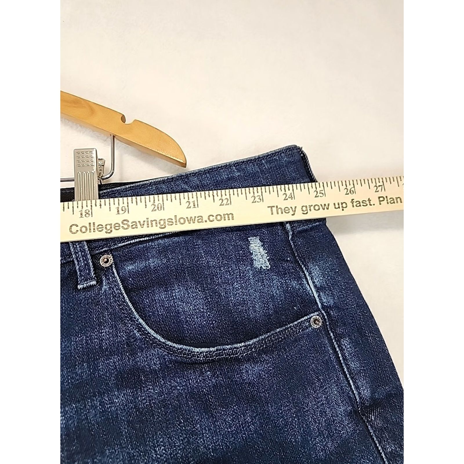 Old Navy VINTAGE Old Navy Women Plus Size 28 Short Power Slim Straight High Rise Distressed Jeans Size 28" / US 6 / IT 42 - 4 Thumbnail