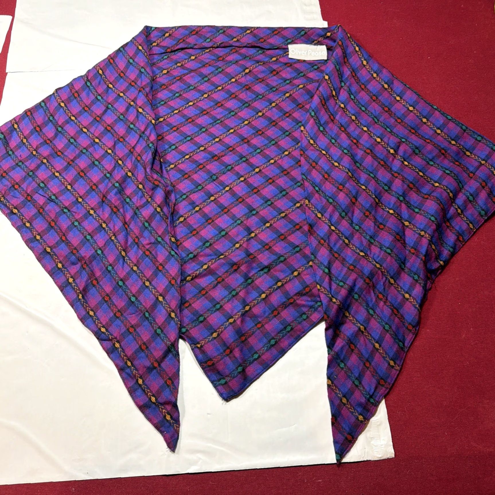 Triangl VINTAGE OLIVER PEASE Shawl/Wrap Triangle Scarf Women 66” 28” Purple Pink Blue Geometric Checkered Fringe Tasseled Bohemian 80s 90s Nylon Rayon-Blend Size ONE SIZE - 3 Thumbnail