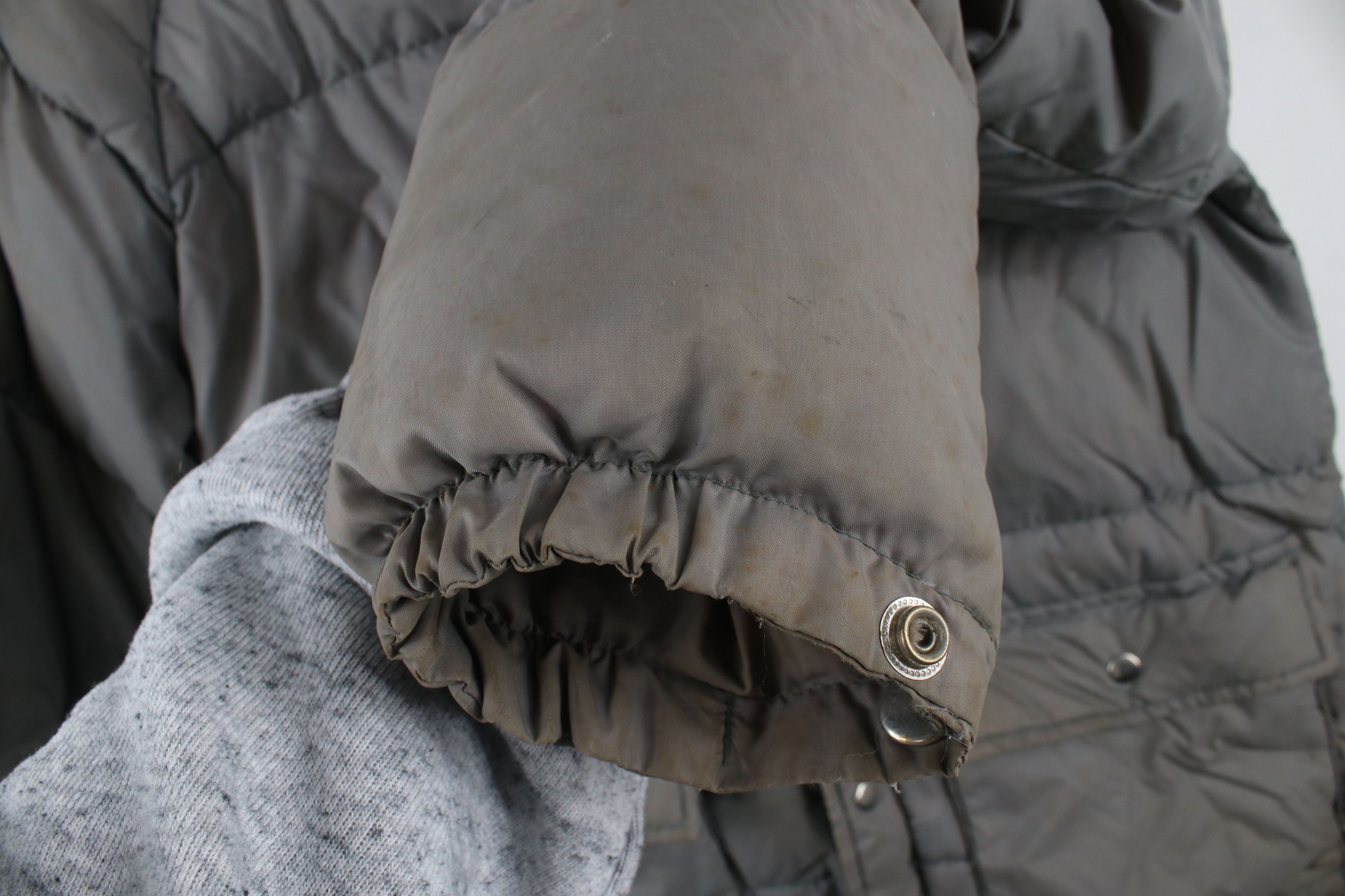 Vintage Vintage 70s Streetwear Duck Down Winter Puffer Jacket Gray Size US L / EU 52-54 / 3 - 5 Thumbnail
