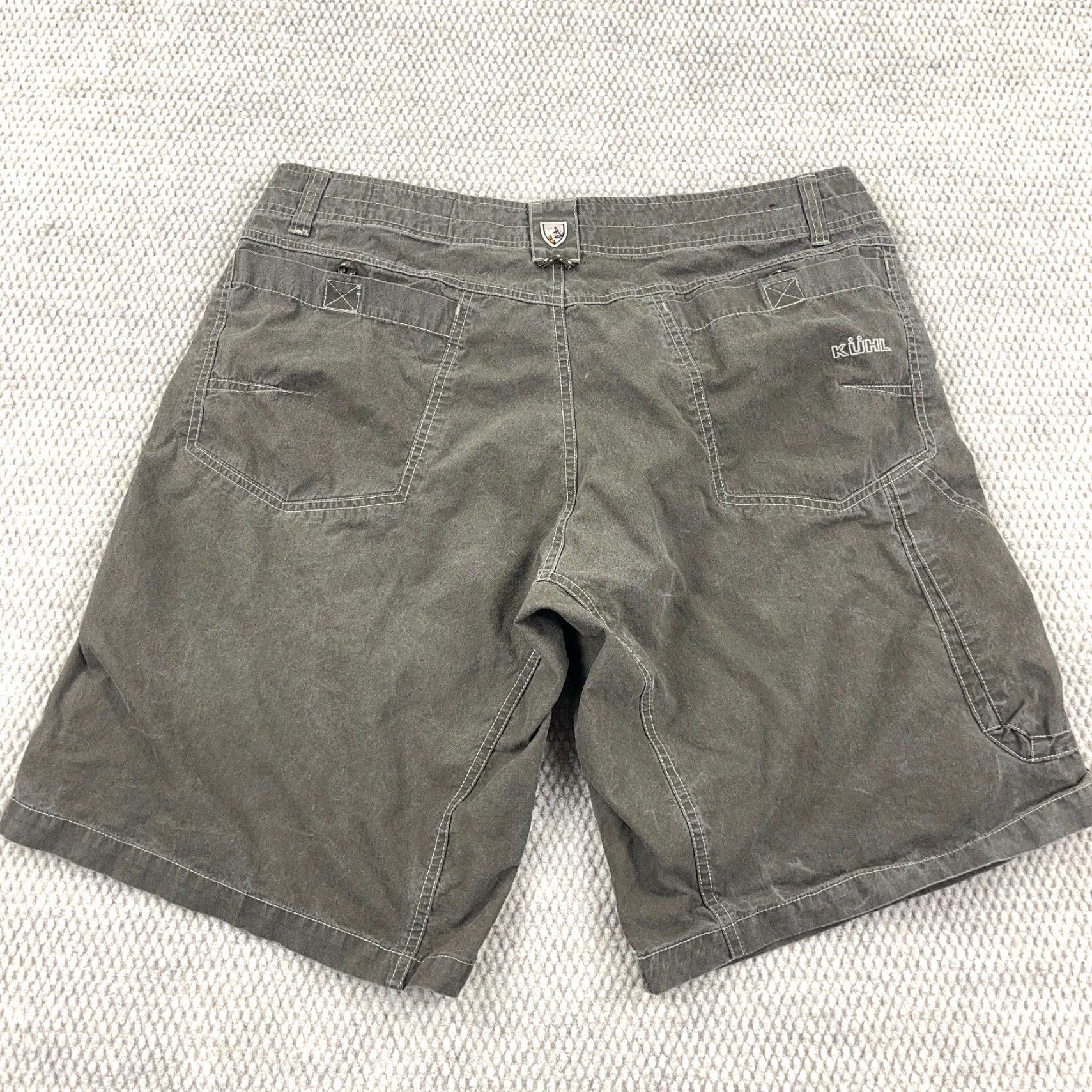 Vintage Kuhl Cargo Shorts Men 38 Green Utility Hiking Cotton Nylon Athletic Size US 38 / EU 54 - 2 Thumbnail