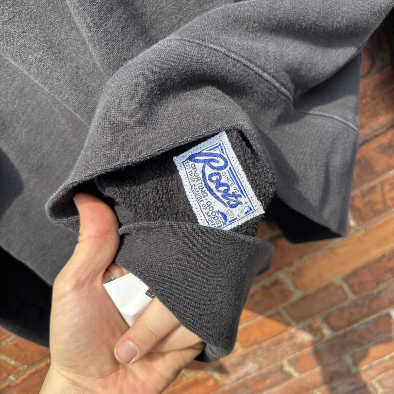 Roots roots Toronto maple leafs hoodie Size XL / US 12-14 / IT 48-50 - 8 Thumbnail
