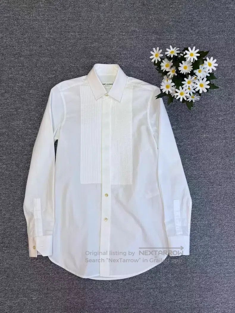 Saint Laurent Paris Saint Laurent Paris White Accordion Pleat Shirt i Size XS / US 0-2 / IT 36-38 - 1 Thumbnail