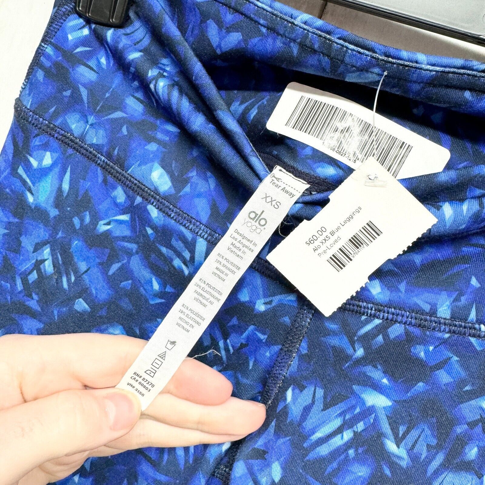 Alo Alo Leggings XXS Airbrush Kaleidoscope Blue Ankle High Waist Size 23" - 4 Thumbnail