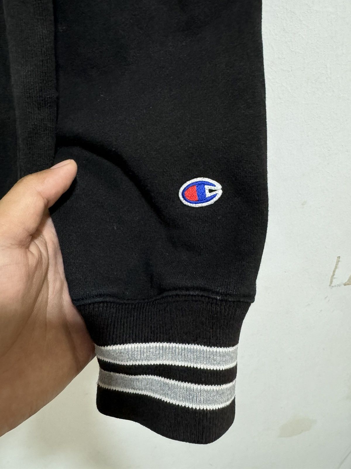 Champion × Vintage Vintage Champion Reverse Weave Sweatshirt Size US M / EU 48-50 / 2 - 5 Thumbnail