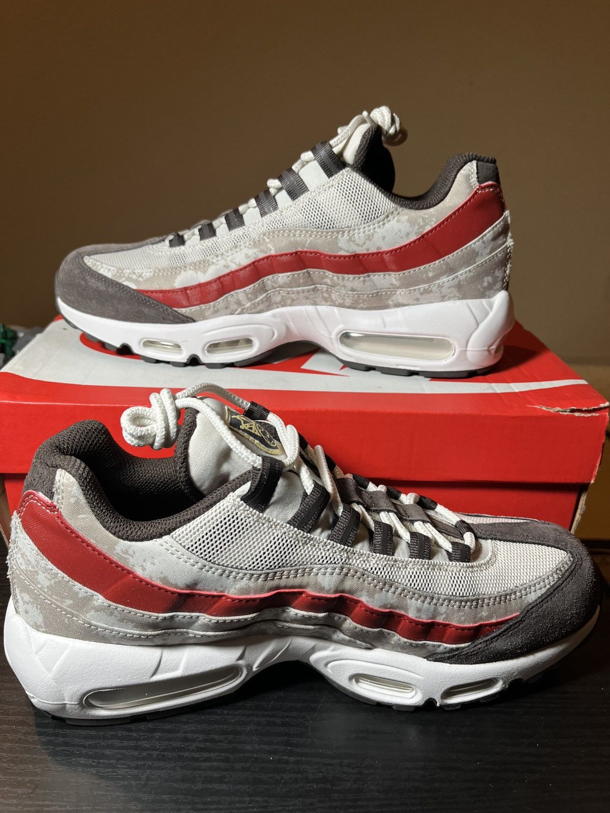 Nike Size 9.5 - Nike Air Max 95 Social FC RARE PE 📦FAST SHIPPING📦 Size US 9.5 / EU 42-43 - 2 Thumbnail