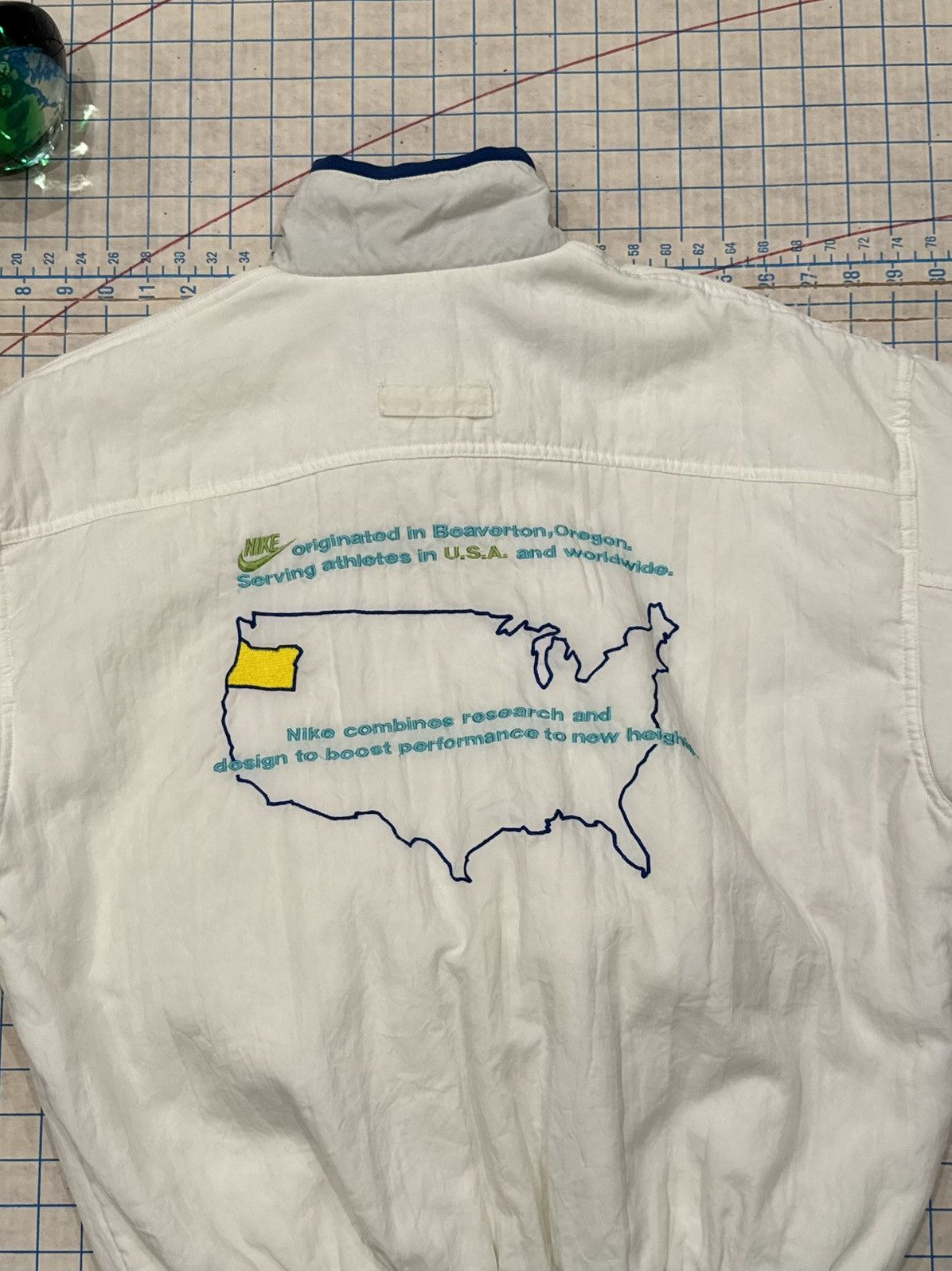 Nike Rare Vintage 80’s Nike Beaverton Oregon Full Zip Jacket Lrg Size US L / EU 52-54 / 3 - 3 Thumbnail