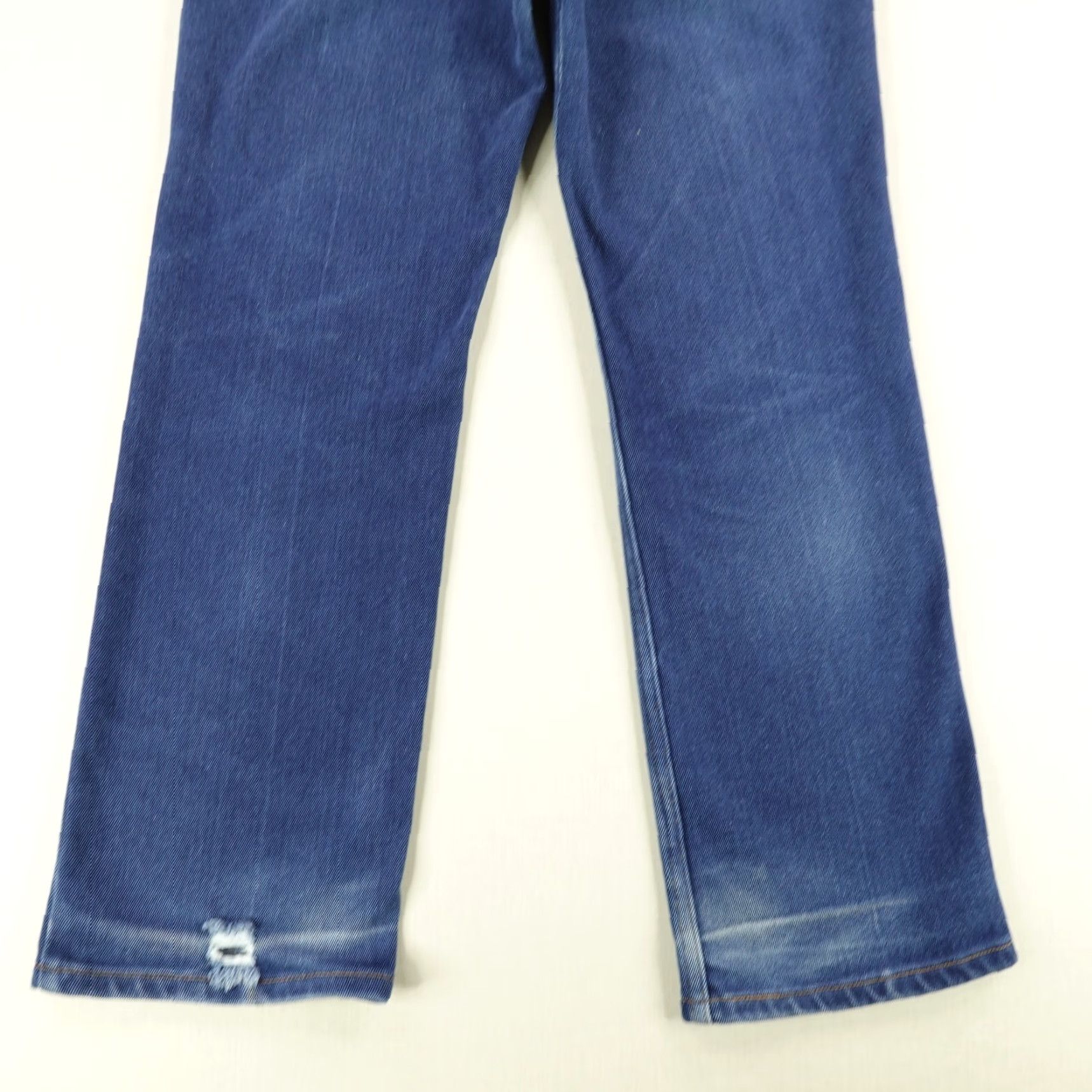 Levi's VINTAGE Levi's Jeans Mens 34x29 Blue Denim 547 Brown Tab Straight Leg Y2K faded hole Pocket Easy Care Size US 29 - 6 Thumbnail