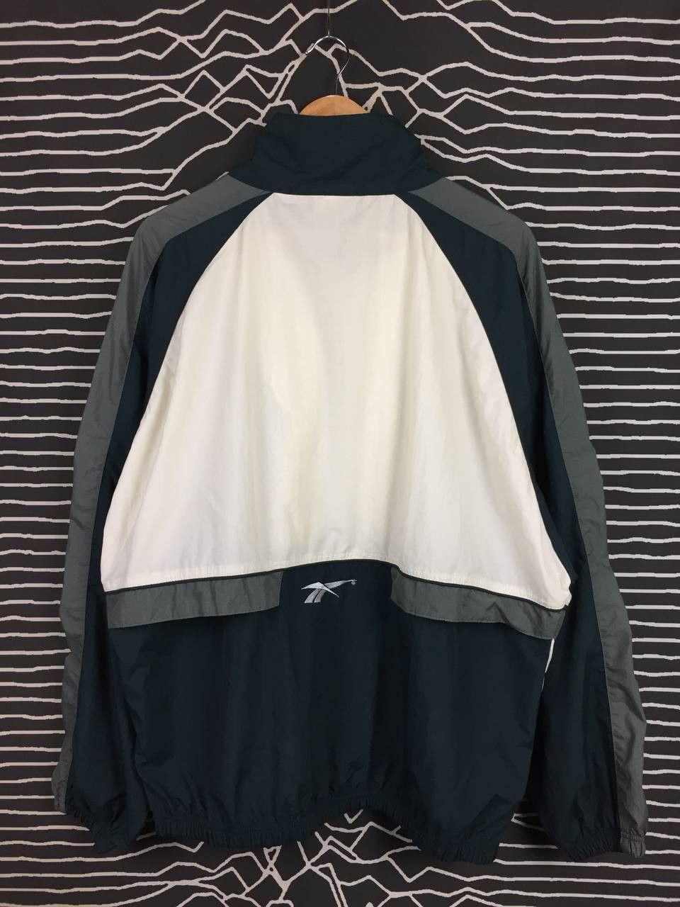 Reebok Vtg 90s Reebok Retro Colorblock Pullover Windbreaker Jacket Size US L / EU 52-54 / 3 - 10 Thumbnail