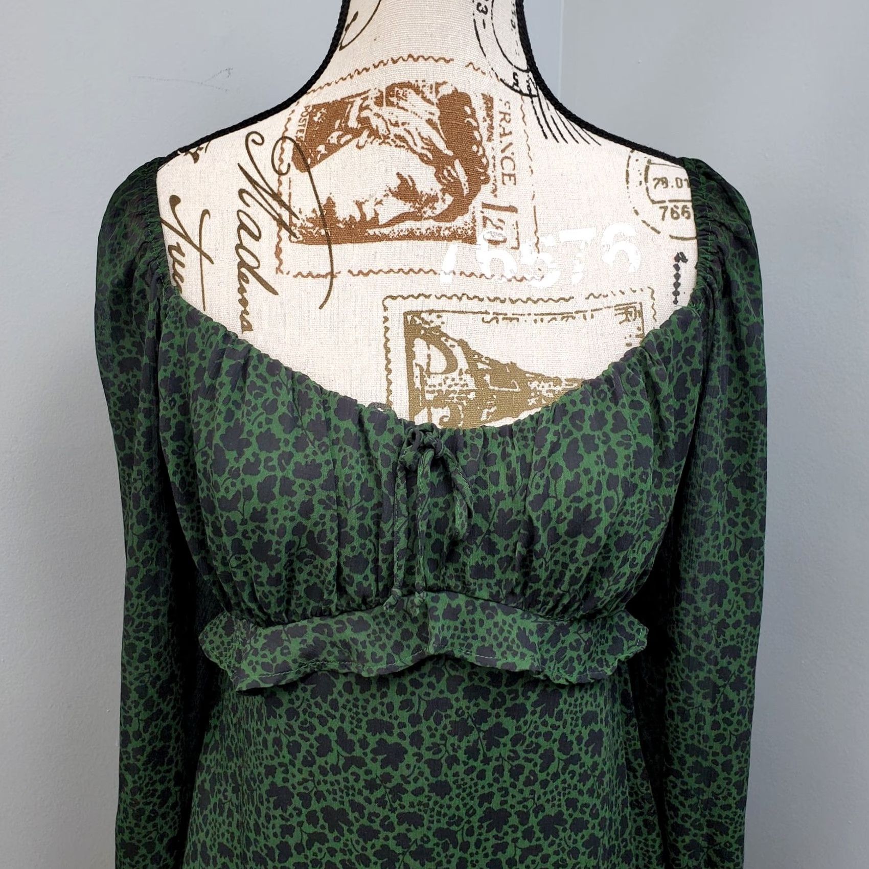 Vintage Trixxi Womens Green & Black Animal Print Chiffon Smocked Back Ruffle Dress M Size M / US 6-8 / IT 42-44 - 6 Thumbnail