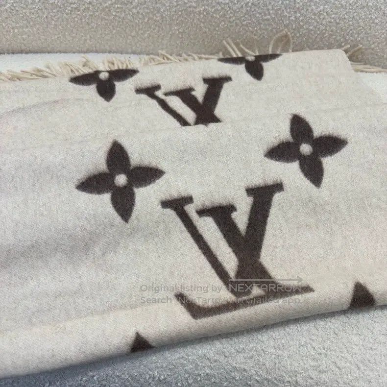 Louis Vuitton Louis Vuitton Color gradient cashmere scarf Size ONE SIZE - 5 Thumbnail