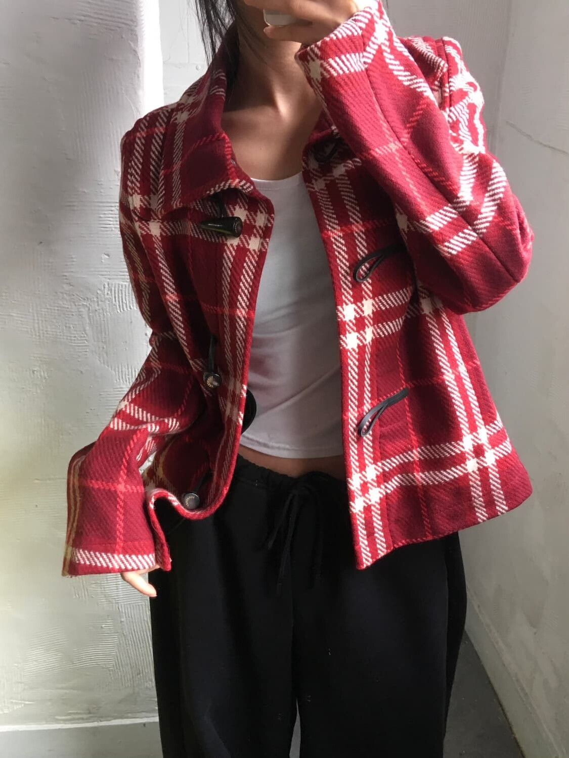 Burberry Burberry Vintage Bordeaux Check Wool Coat Size M / US 6-8 / IT 42-44 - 1 Thumbnail