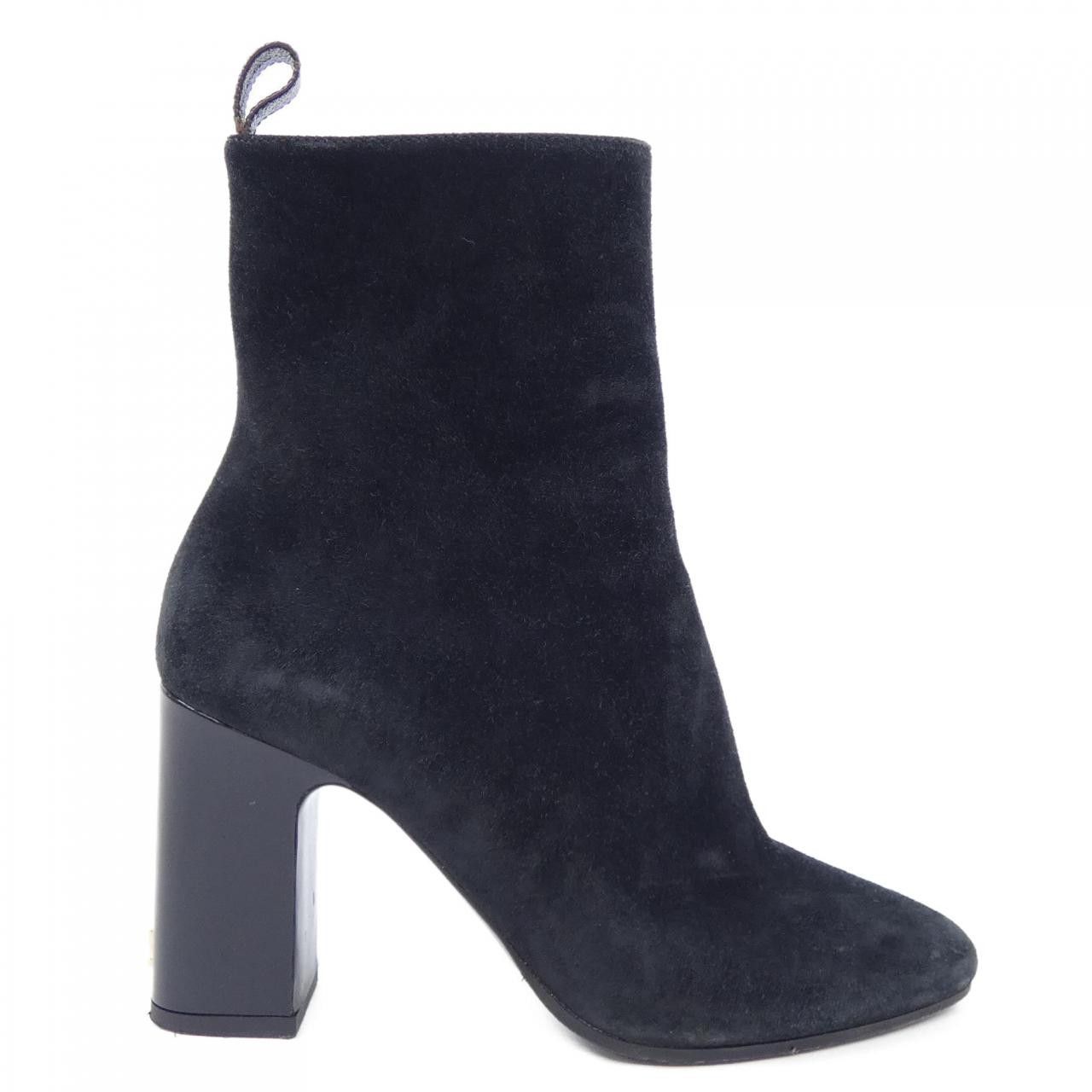 Louis Vuitton Louis Vuitton Louis Vuitton Donna Line Suede Boots Suede Shoes DUTY FREE for USA Size ONE SIZE - 1 Thumbnail