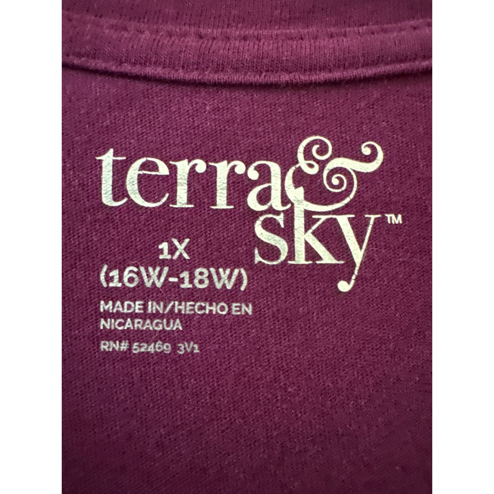 Other Terra & Sky 1X 16W–18W Purple V-neck Short Sleeve T-shirt Size XL / US 12-14 / IT 48-50 - 2 Thumbnail