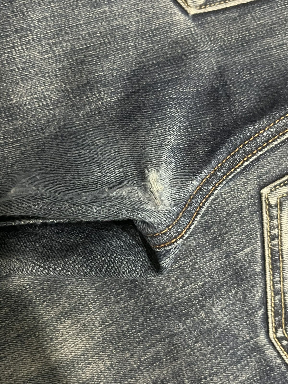 Jun Takahashi Vintage Japan Uniqlo UJ Dark Blue Whisker Faded Washed Jeans Size US 36 / EU 52 - 8 Thumbnail