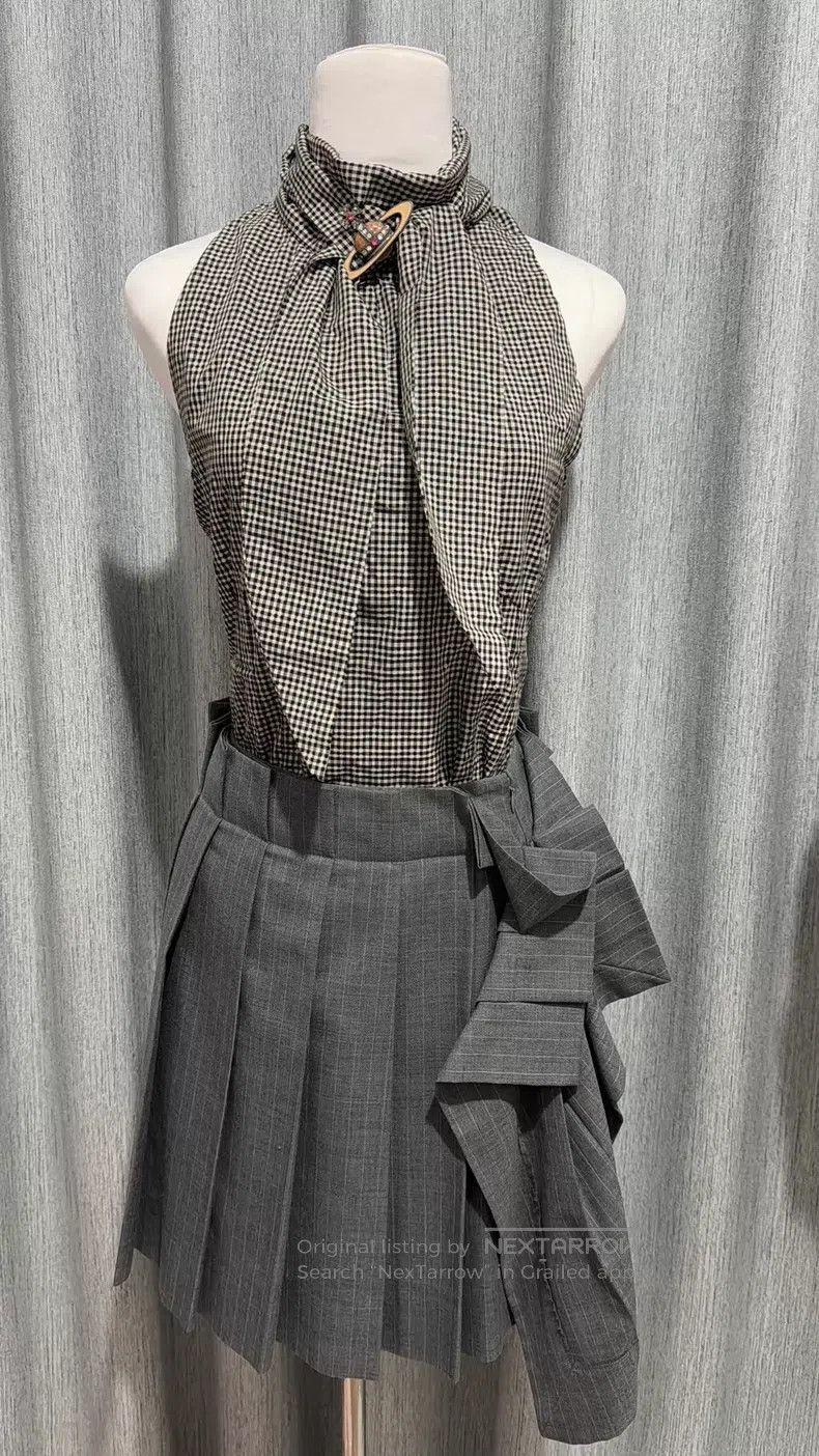 Vivienne Westwood Vivienne Westwood size 2 Gray Textured Tulle Skirt Size 23" - 3 Thumbnail