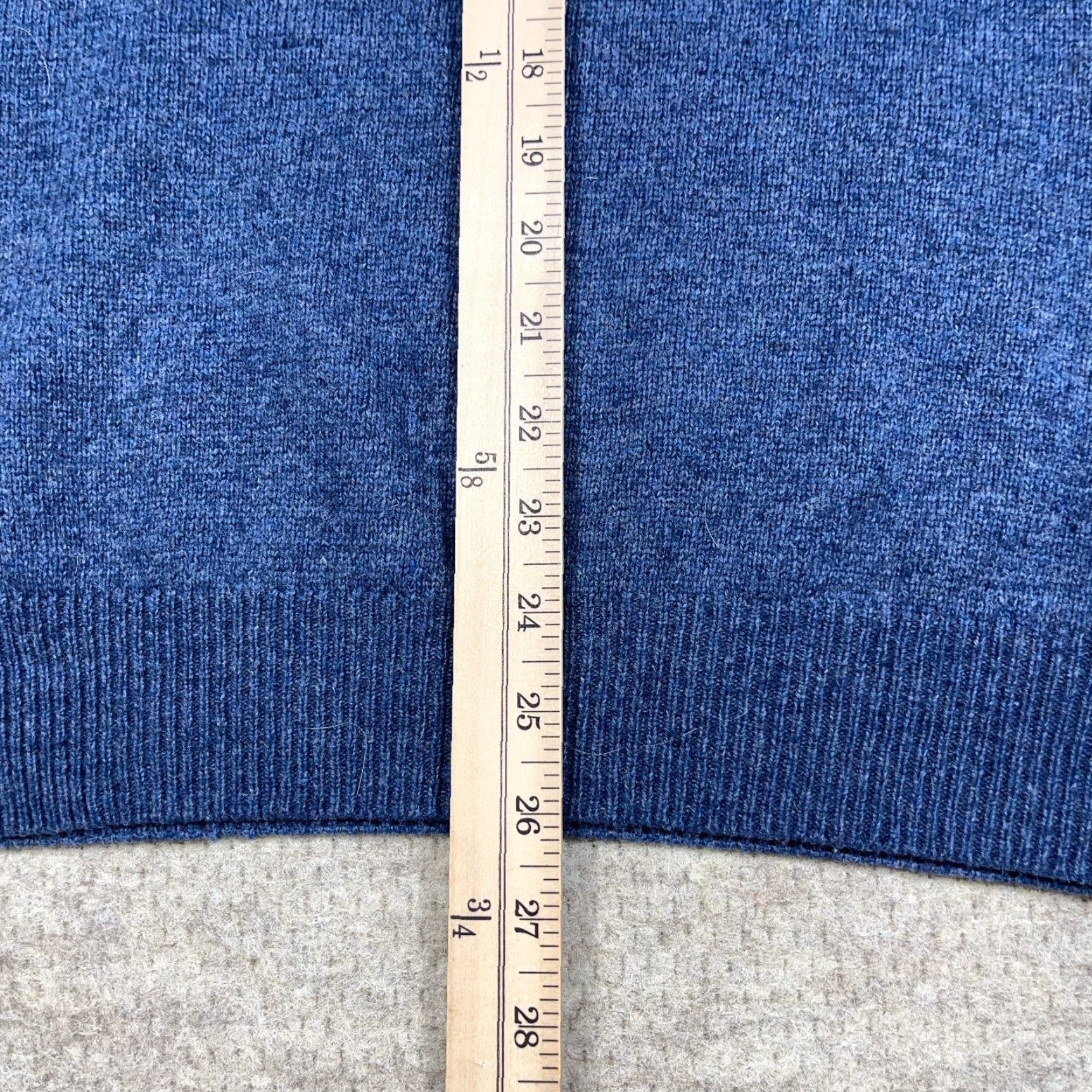 Jos. A. Bank Jos A Bank Sweater Men Large Blue Wool Crewneck Pullover Solid Knit Classic Casual Winter Fall L Mens Size US L / EU 52-54 / 3 - 6 Thumbnail