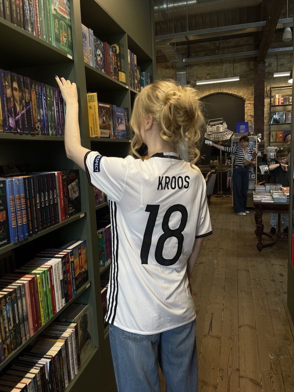 Adidas × Vintage GERMANY ADIDAS ADIZERO 2016 EURO HOME JERSEY #18 KROOS Size US L / EU 52-54 / 3 - 6 Thumbnail