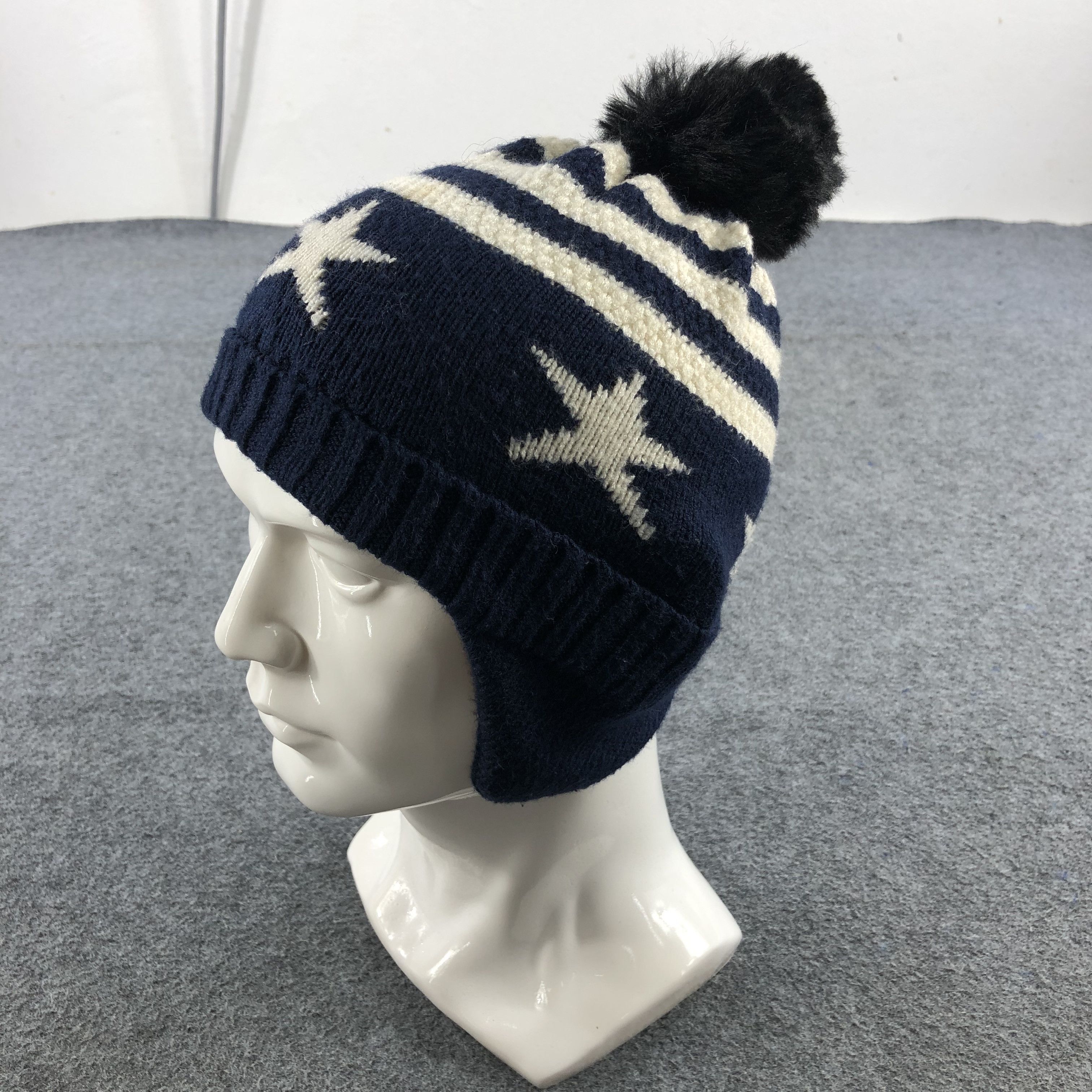 Vintage Udula Earflap Bobble Beanie Snowcap Snow Hat B141 Size ONE SIZE - 1 Thumbnail