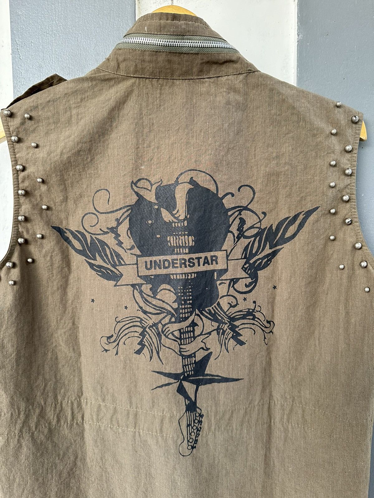 Hysteric Glamour SEDITIONARIES STYLED CRAZY PUNK STUDDED ARMY UNDERSTAR SHIRT Size US L / EU 52-54 / 3 - 6 Thumbnail