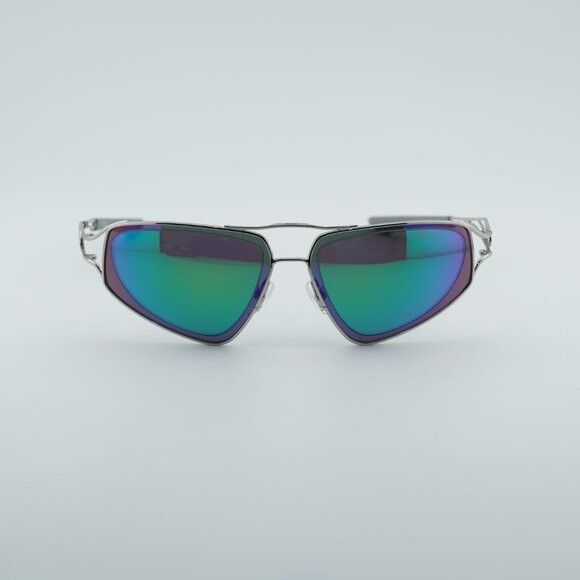 Nike NIKE VEIL EV24048 043 Sunglasses Silver Geometric Frame Size ONE SIZE - 4 Thumbnail