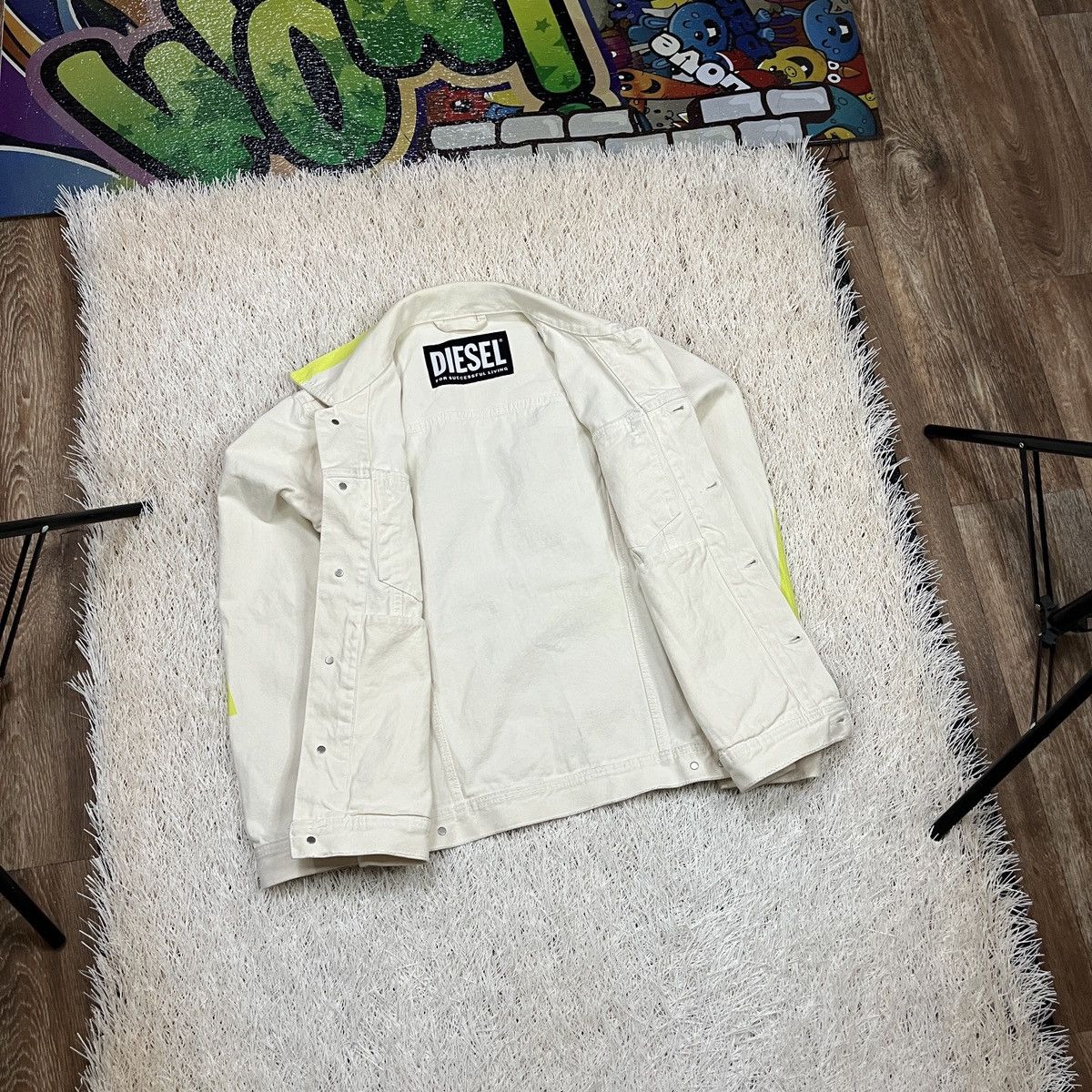 Diesel DIESEL Back Print Cotton White Denim Jacket Mens size small Size US S / EU 44-46 / 1 - 8 Thumbnail