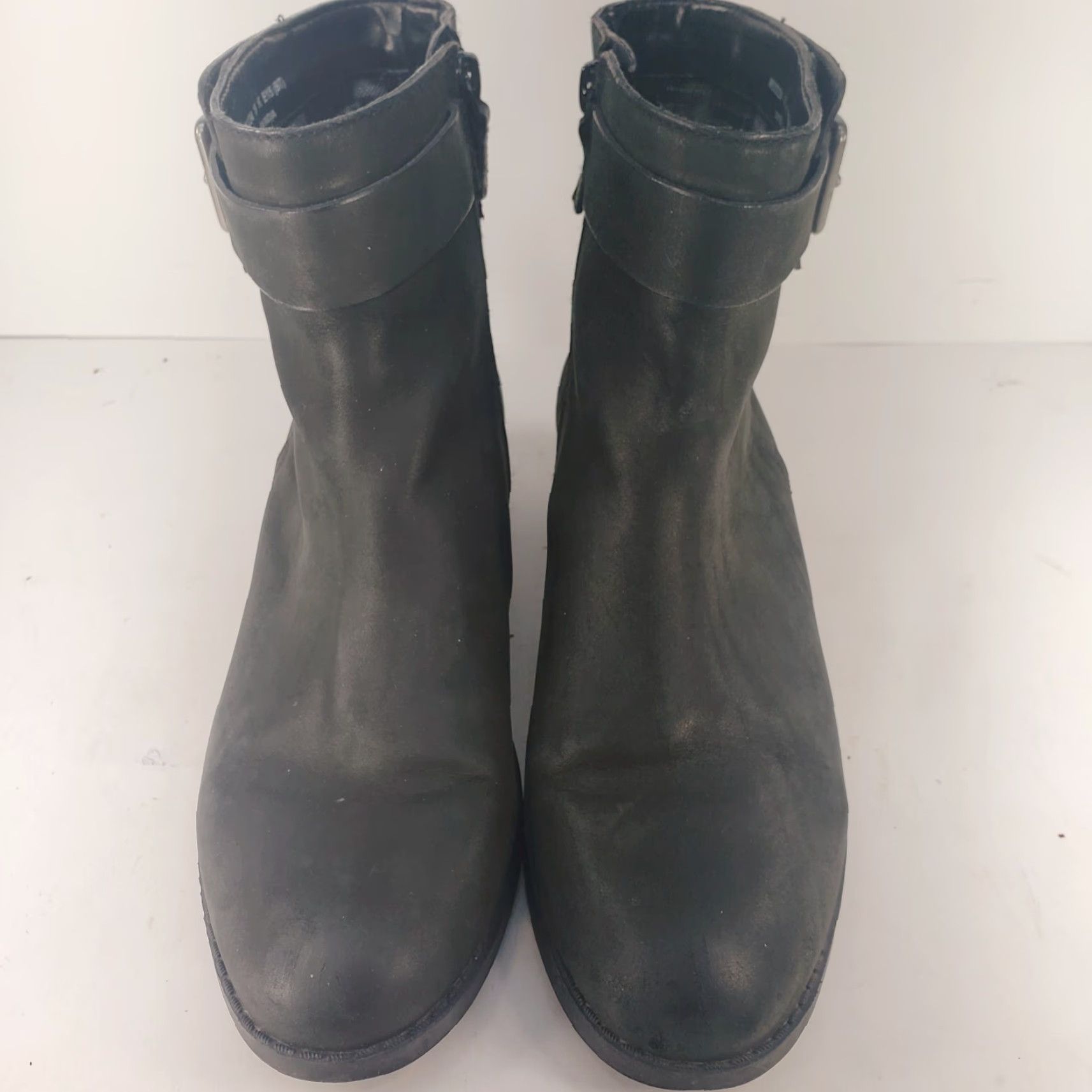 Cole Haan Cole Haan Haidyn Bootie Ankle Boot Women 7 Black Buckle Zip Boots Women Black 7 Toe Bootie 90s? Size S / US 4 / IT 40 - 2 Thumbnail