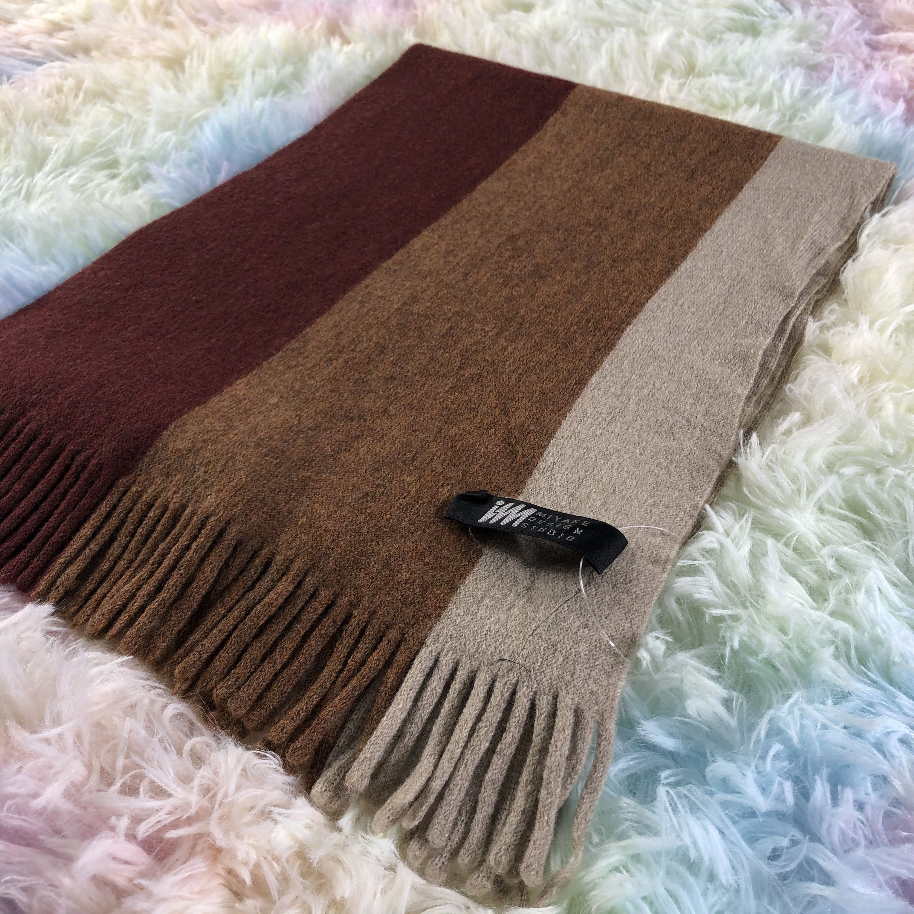 Issey Miyake Issey Miyake Scarf / Muffler / Neckwear - KM44 Size ONE SIZE - 3 Thumbnail