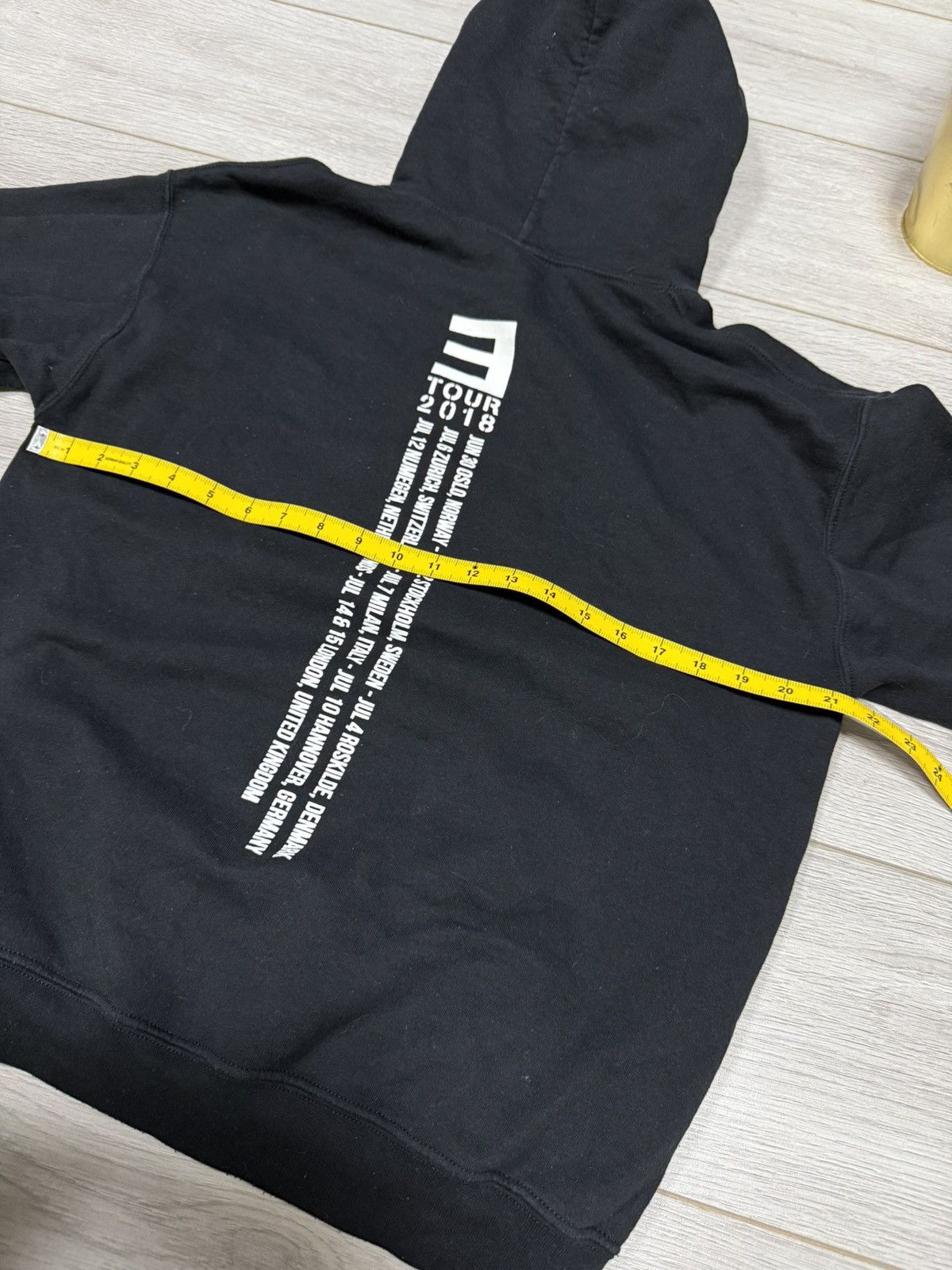 Eminem Eminem 2018 euro tour hoodie vintage Size US M / EU 48-50 / 2 - 8 Thumbnail